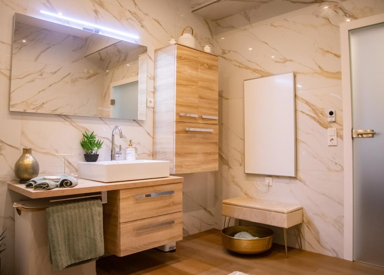 Loft Ferienwohnung Lechenich Эрфтштадт Экстерьер фото